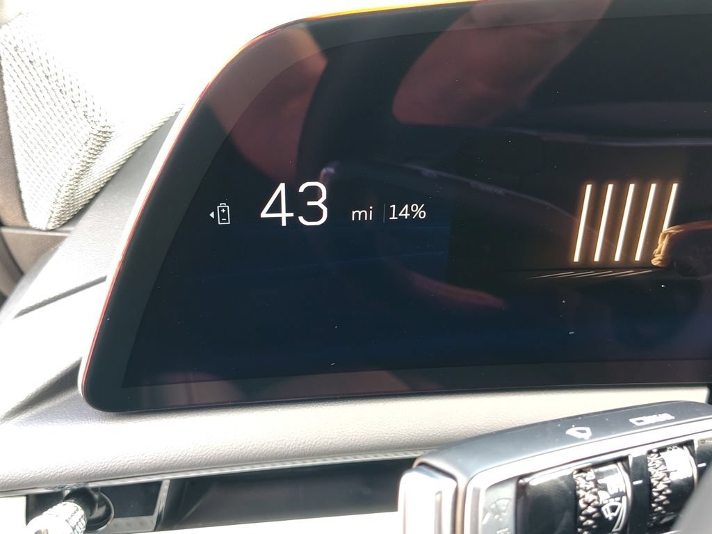 2027 Cadillac OPTIQ Premium Sport - Photo 24