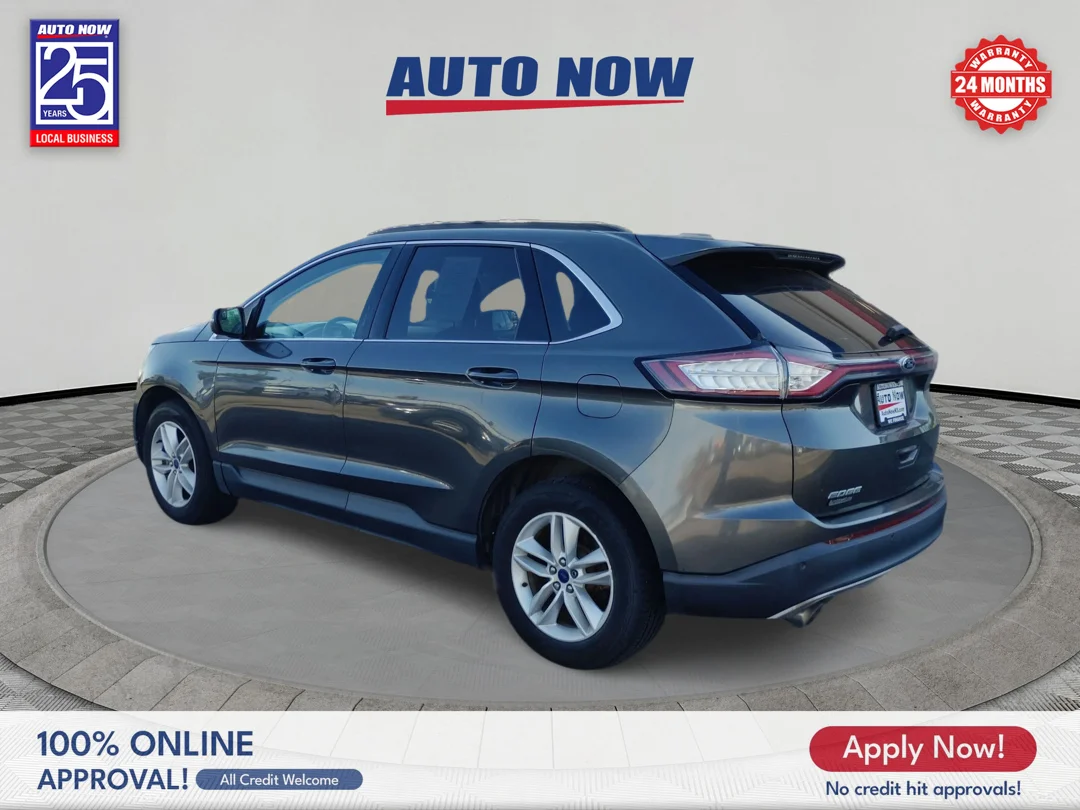 Used 2015 Gray Ford SEL image 4