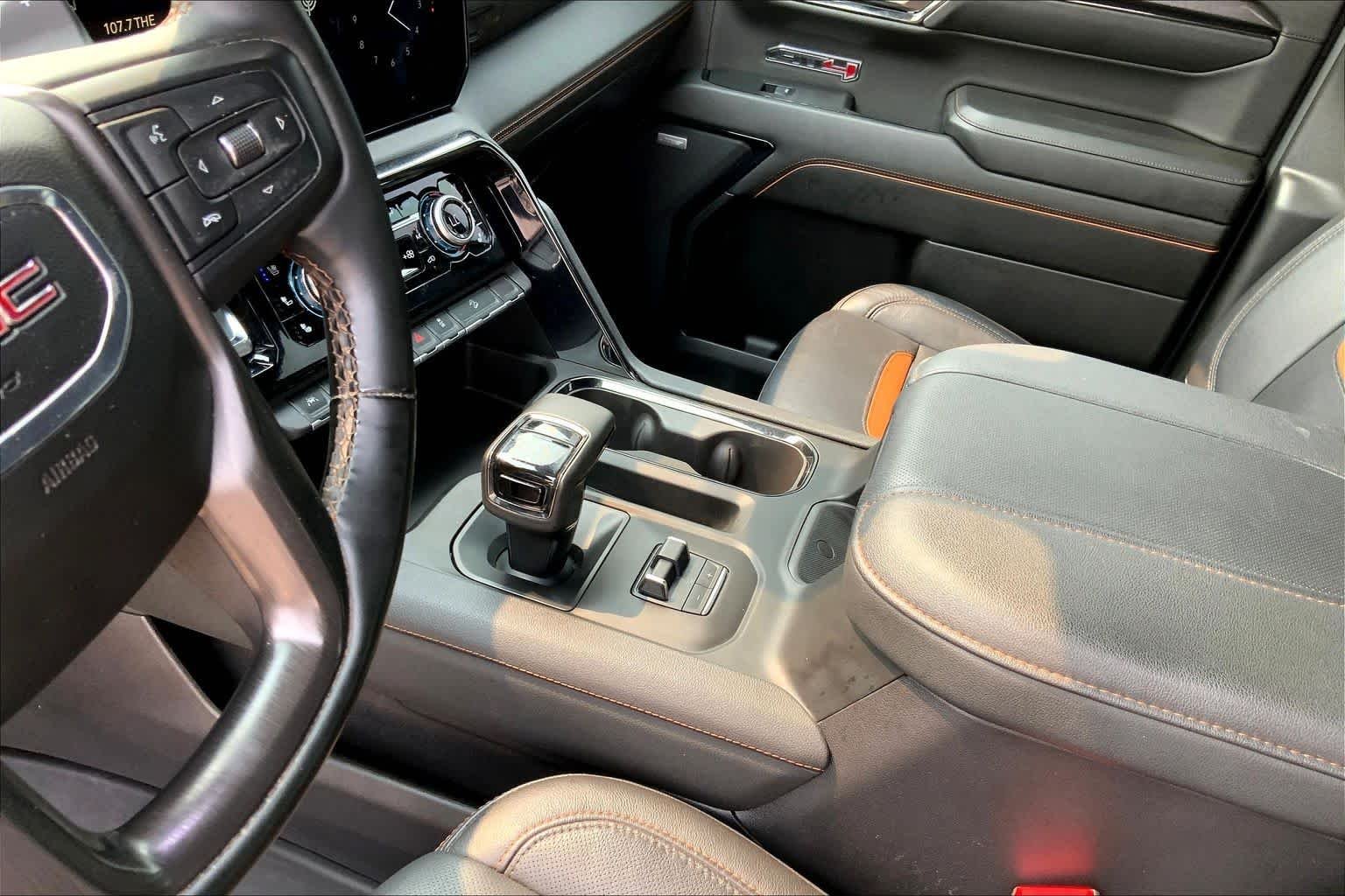 Used 2024 Summit White GMC AT4 image 15