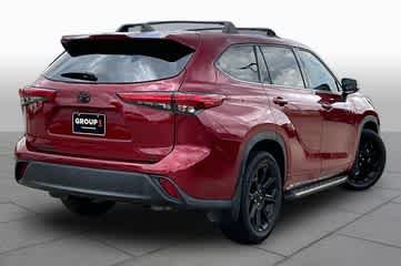 Used 2022 Ruby Flare Pearl Toyota LE image 7