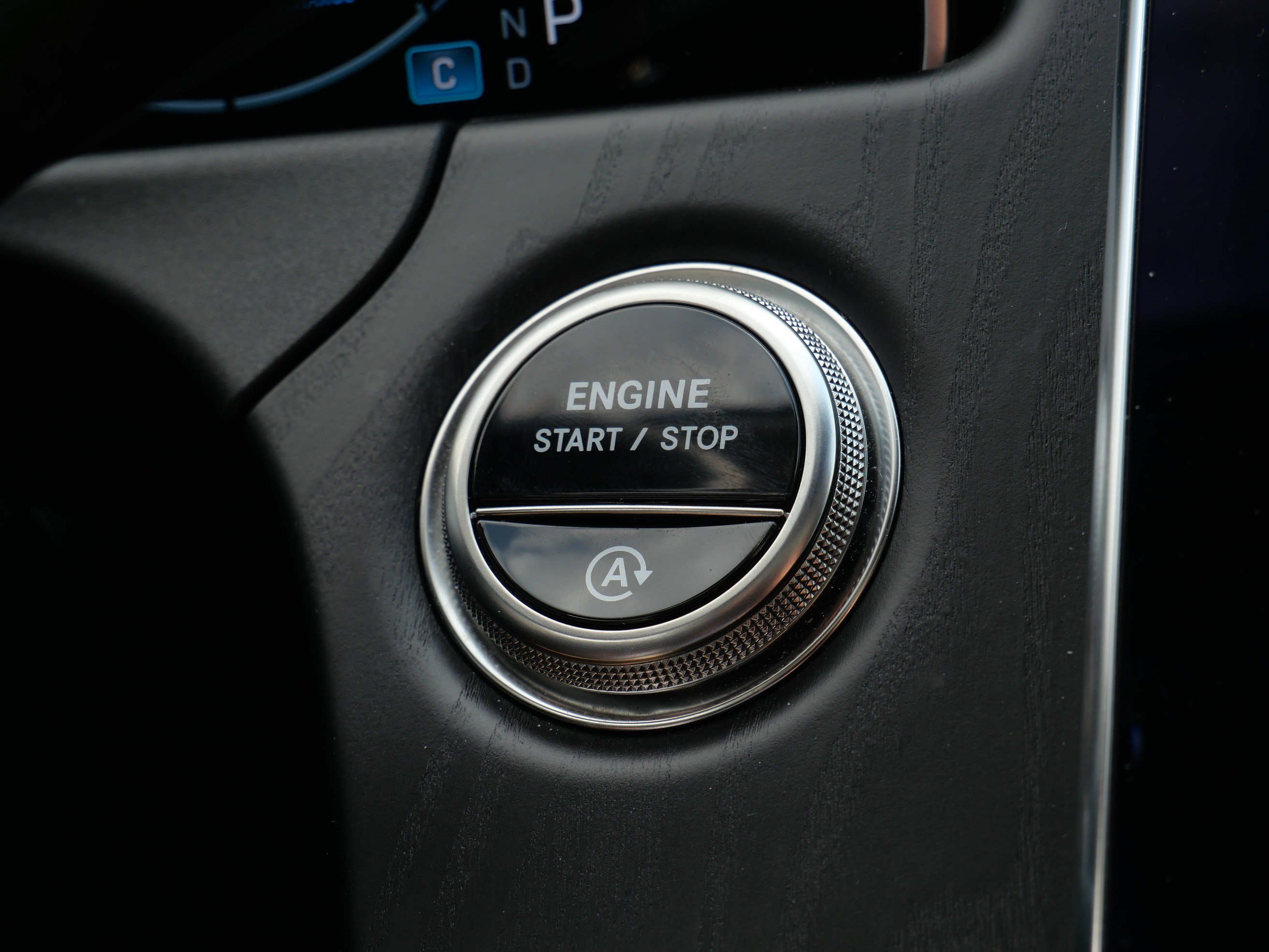 2025 Mercedes-Benz E-Class E350 - Photo 30