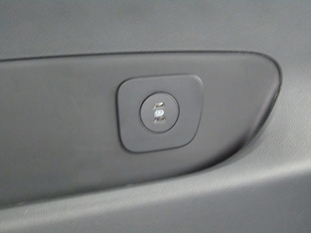 New 2026 Agate Black Metallic Ford Active image 33