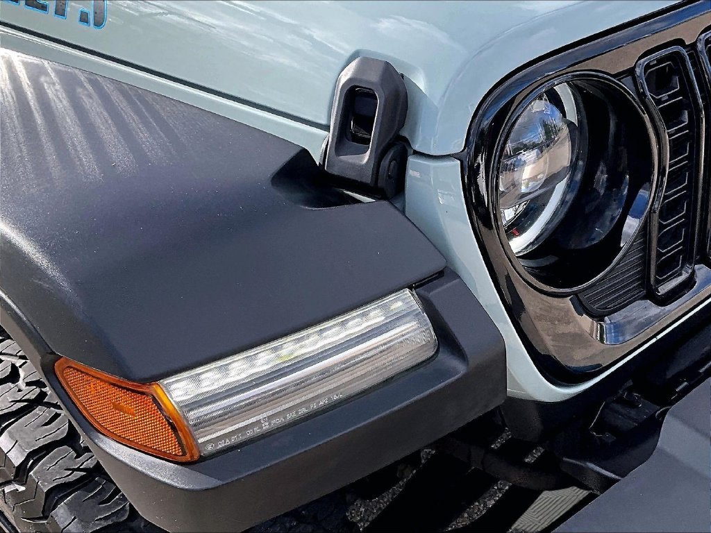 Used 2024 Gray Jeep Willys 4xe image 31