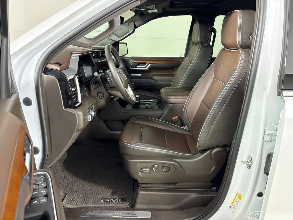 Certified Used 2023 White GMC Denali image 31