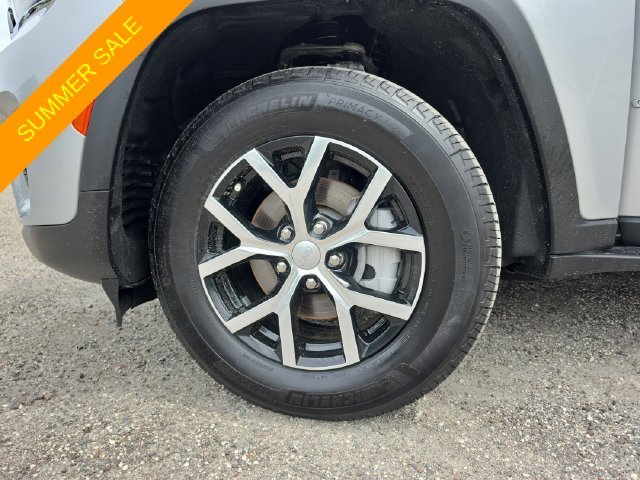 Certified Used 2025 Silver Jeep Limited image 28