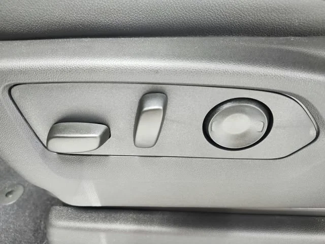 2026 GMC Sierra 1500 SLT - Photo 20