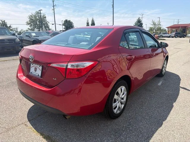 Used 2014 Red Toyota LE image 6