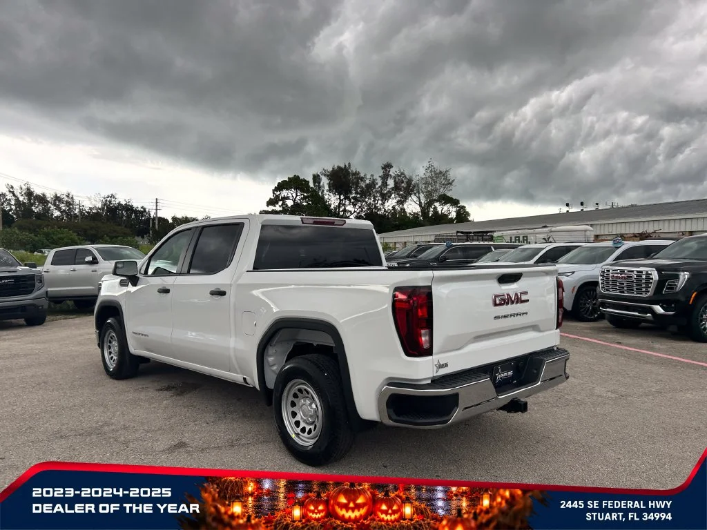 New 2026 Summit White GMC Pro image 5