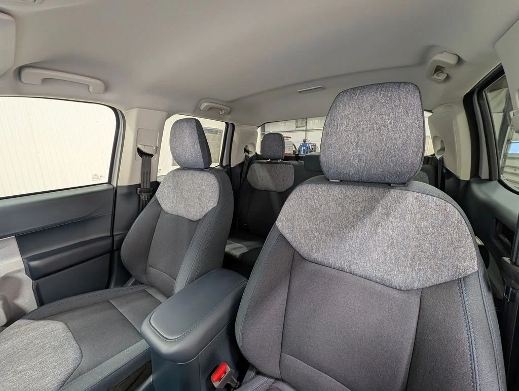 New 2026 Space White Metallic Ford XLT image 4