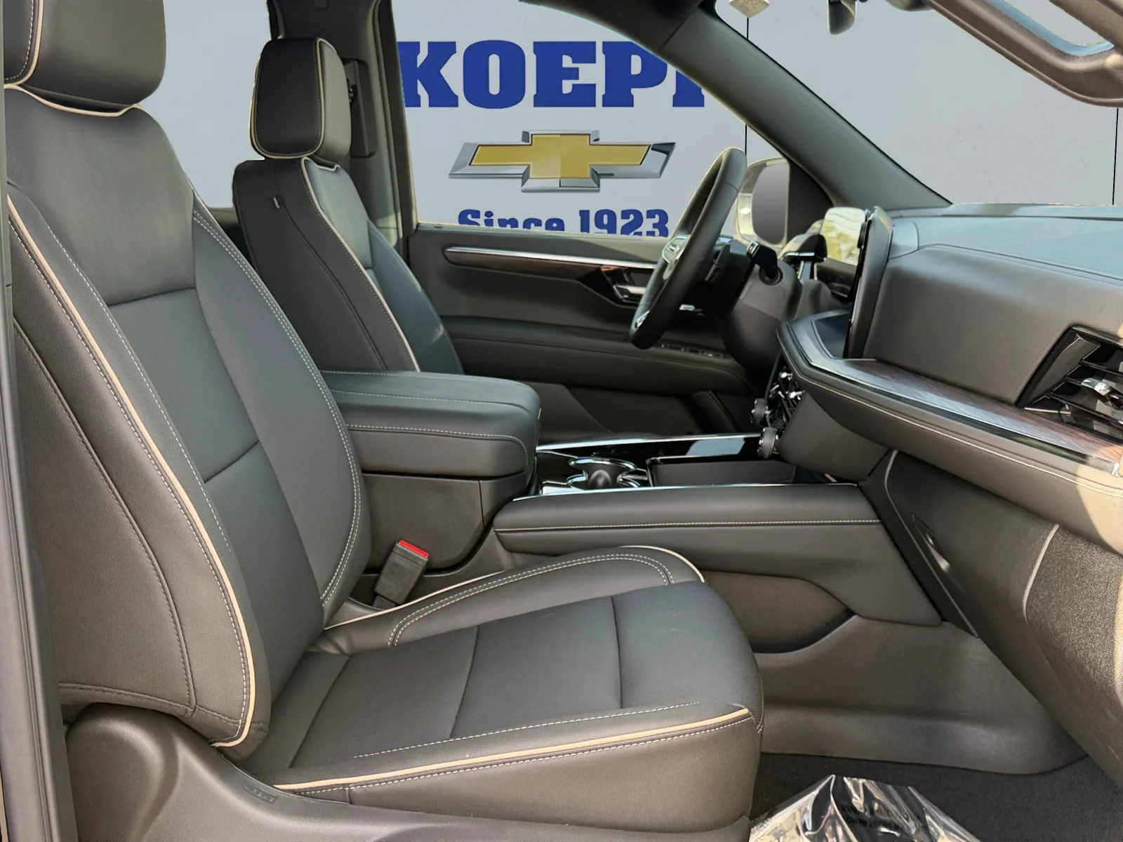 New 2026 Black Chevrolet Premier image 17