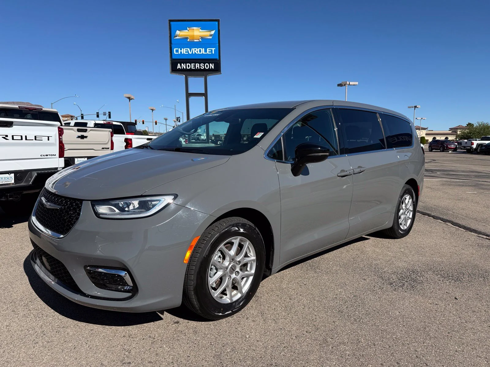 2025 Chrysler Pacifica