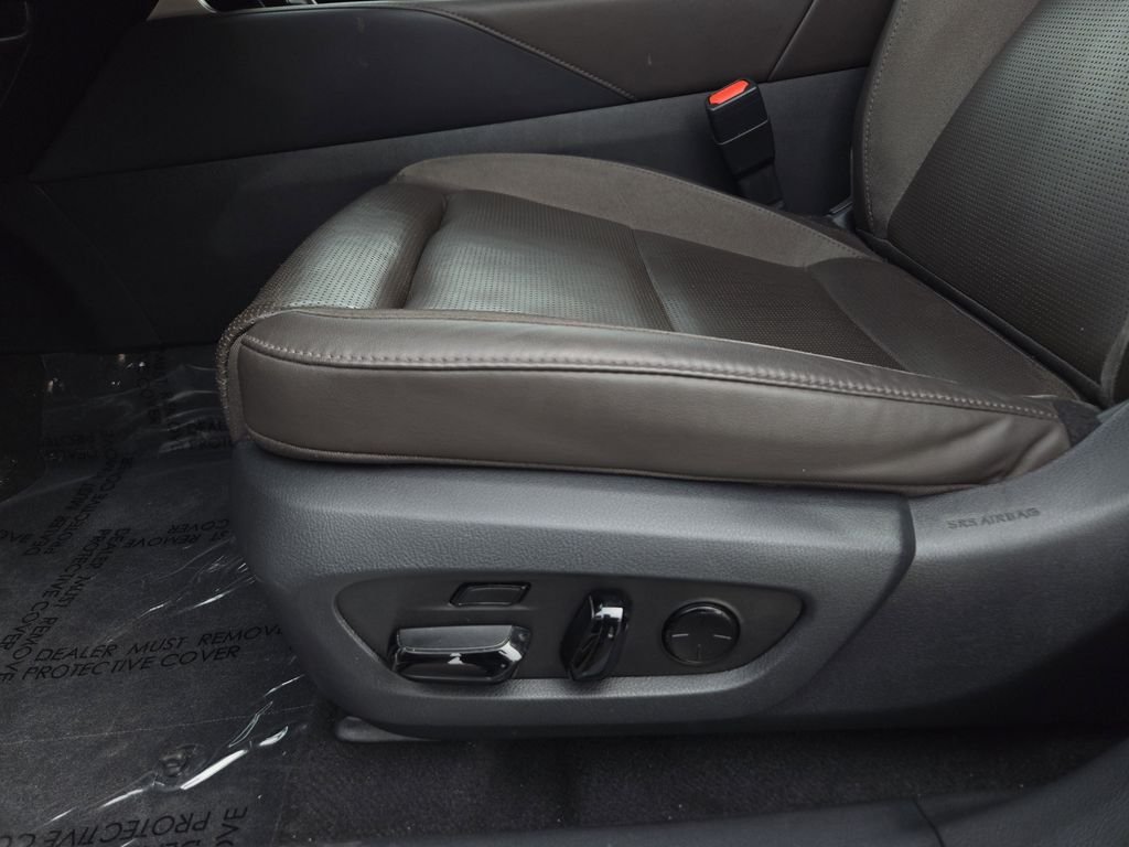 2023 Lexus RX 350 - Photo 24