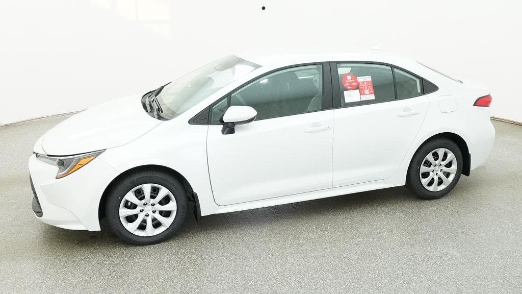 New 2027 Wind Chill Pearl Toyota LE image 5