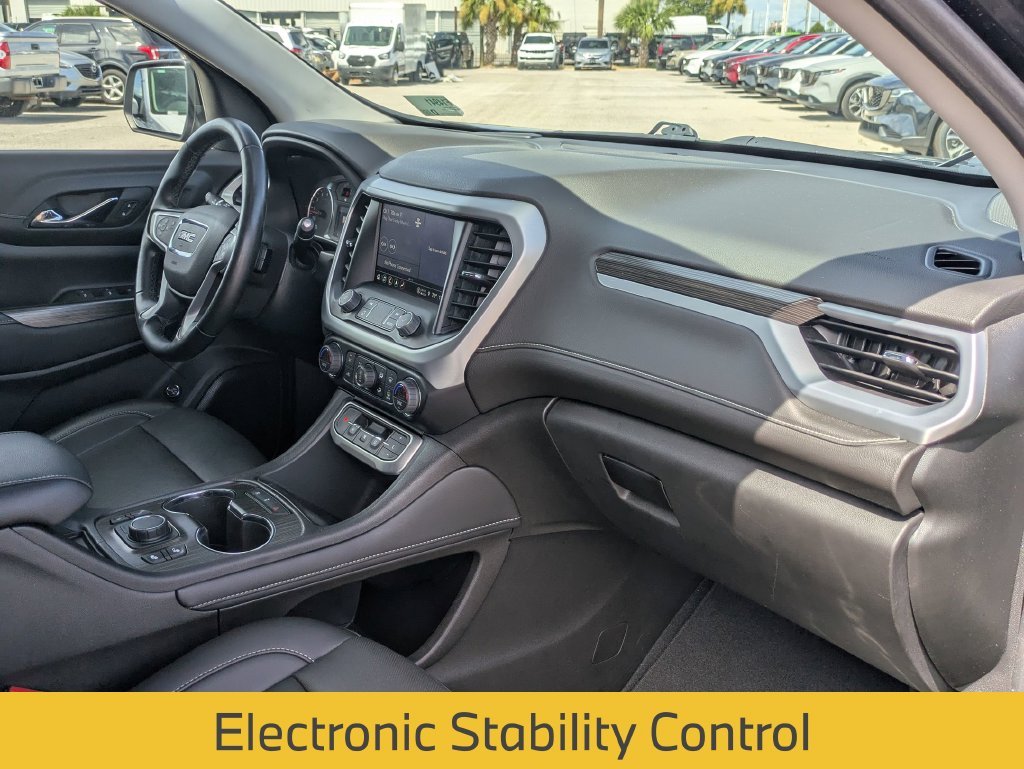 Used 2023 Black GMC SLT image 32