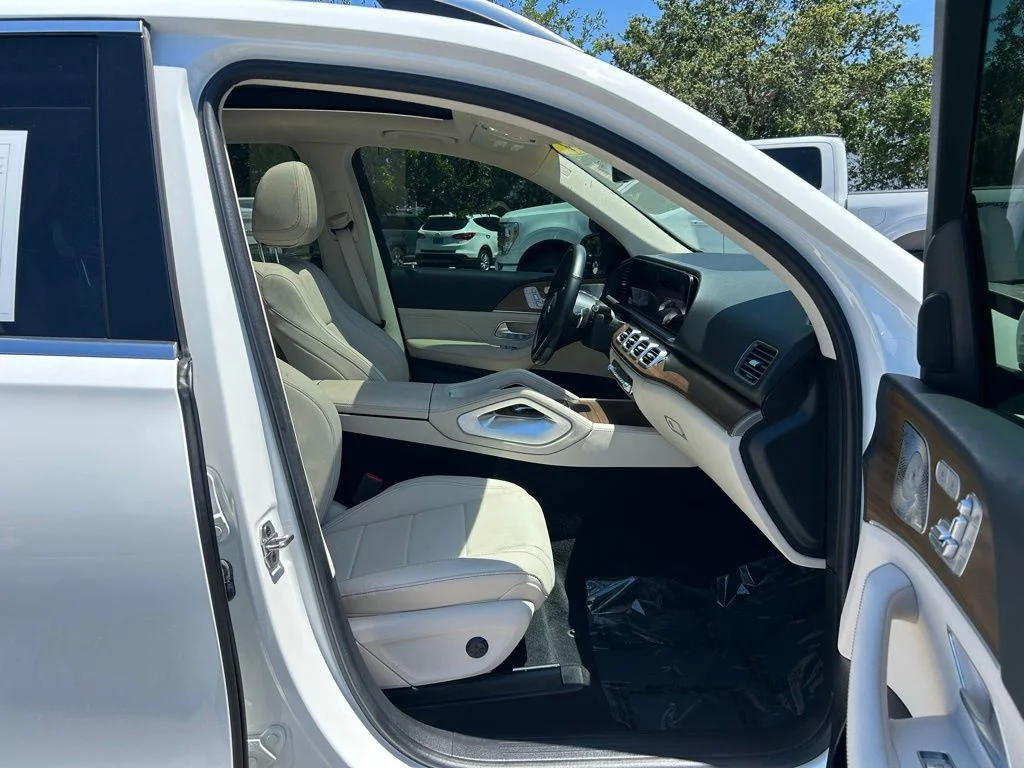 Certified Used 2024 Polar White Mercedes-Benz GLE 450 image 41