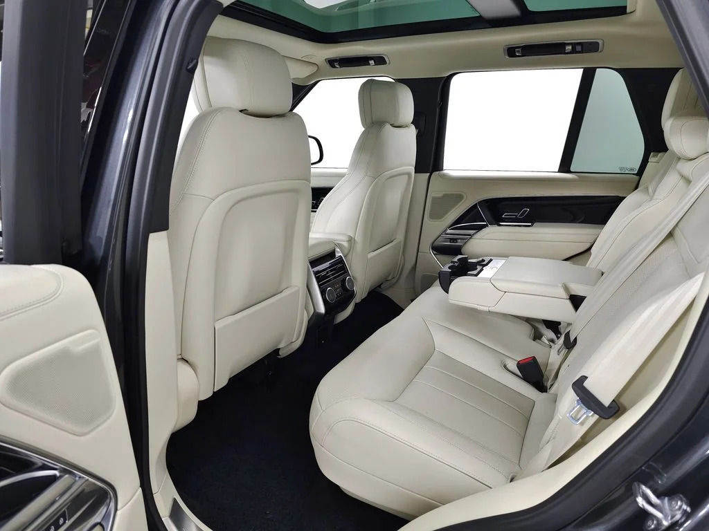 Certified Used 2024 Gray Land Rover SE image 42