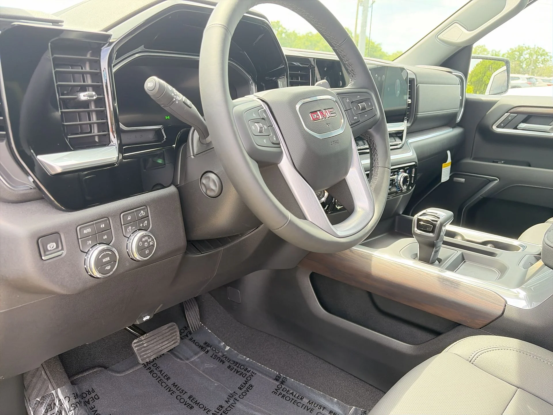 2026 GMC Sierra 1500 SLT - Photo 61