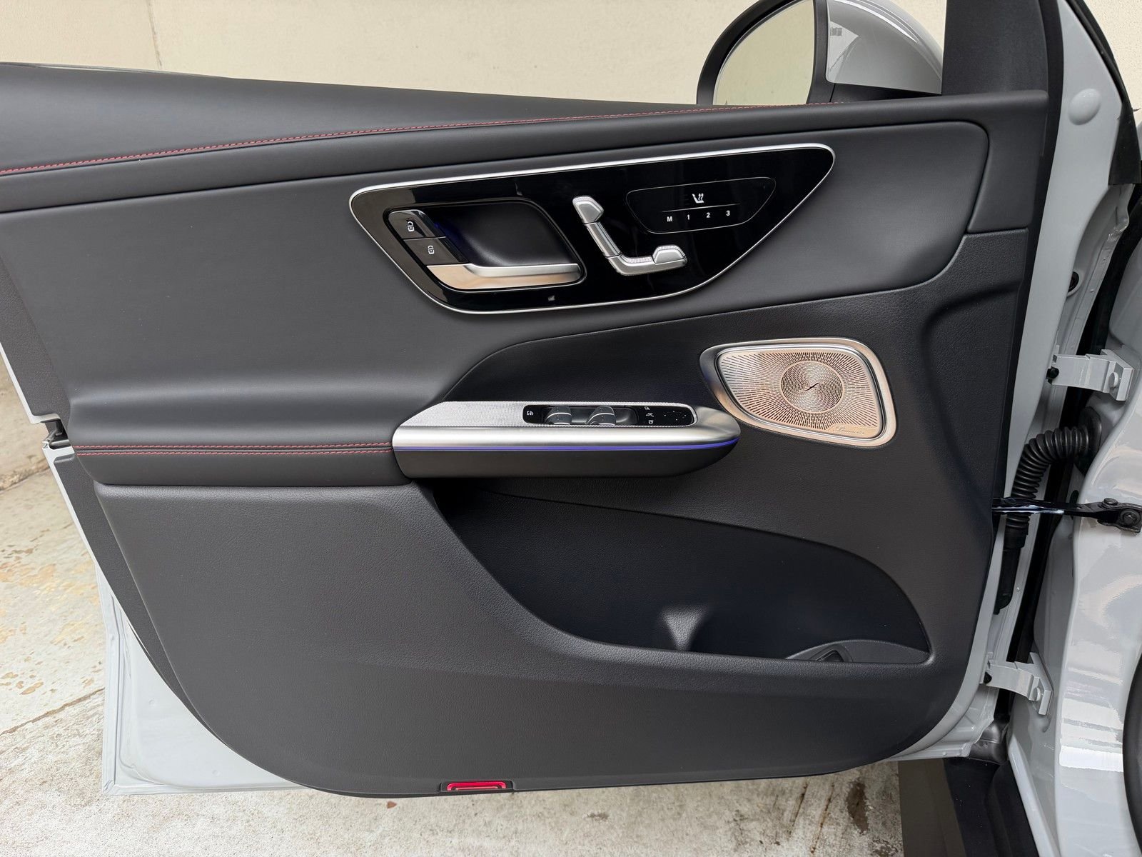 New 2026 MANUFAKTUR Alpine Grey Mercedes-Benz AMG® GLC 43 4MATIC® Coupe image 21