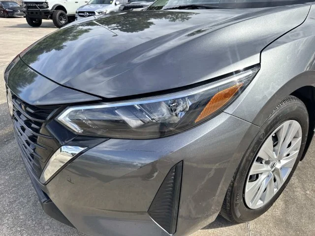 Used 2025 Gray Nissan S image 8
