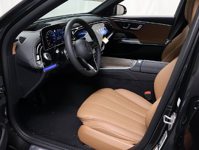 New 2027 Graphite Grey Metallic Mercedes-Benz E 450 image 11