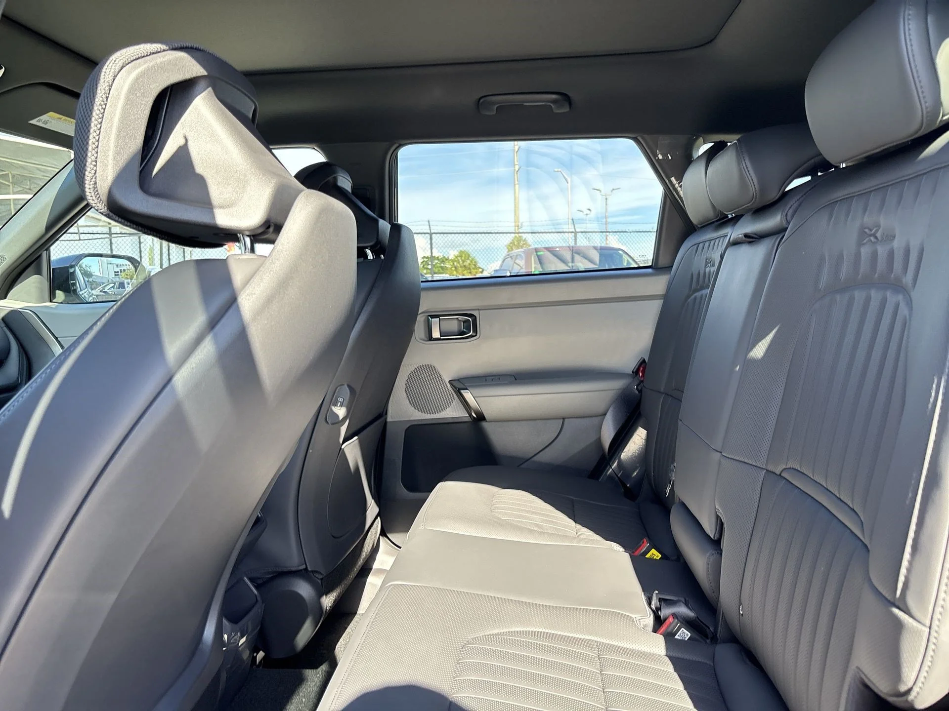 New 2027 Magma Red Matte Kia X-Line S image 21