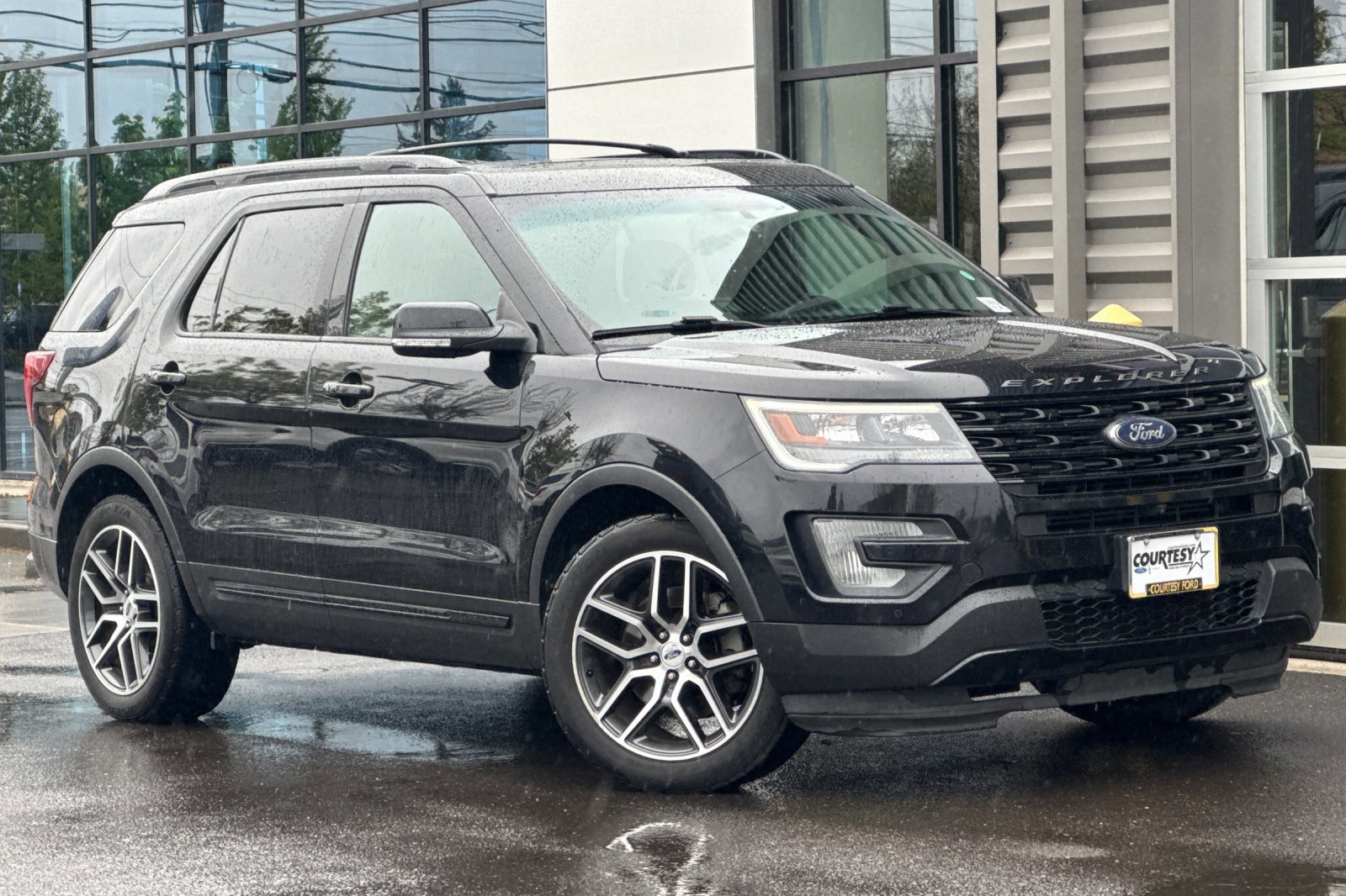 2016 Ford Explorer Sport