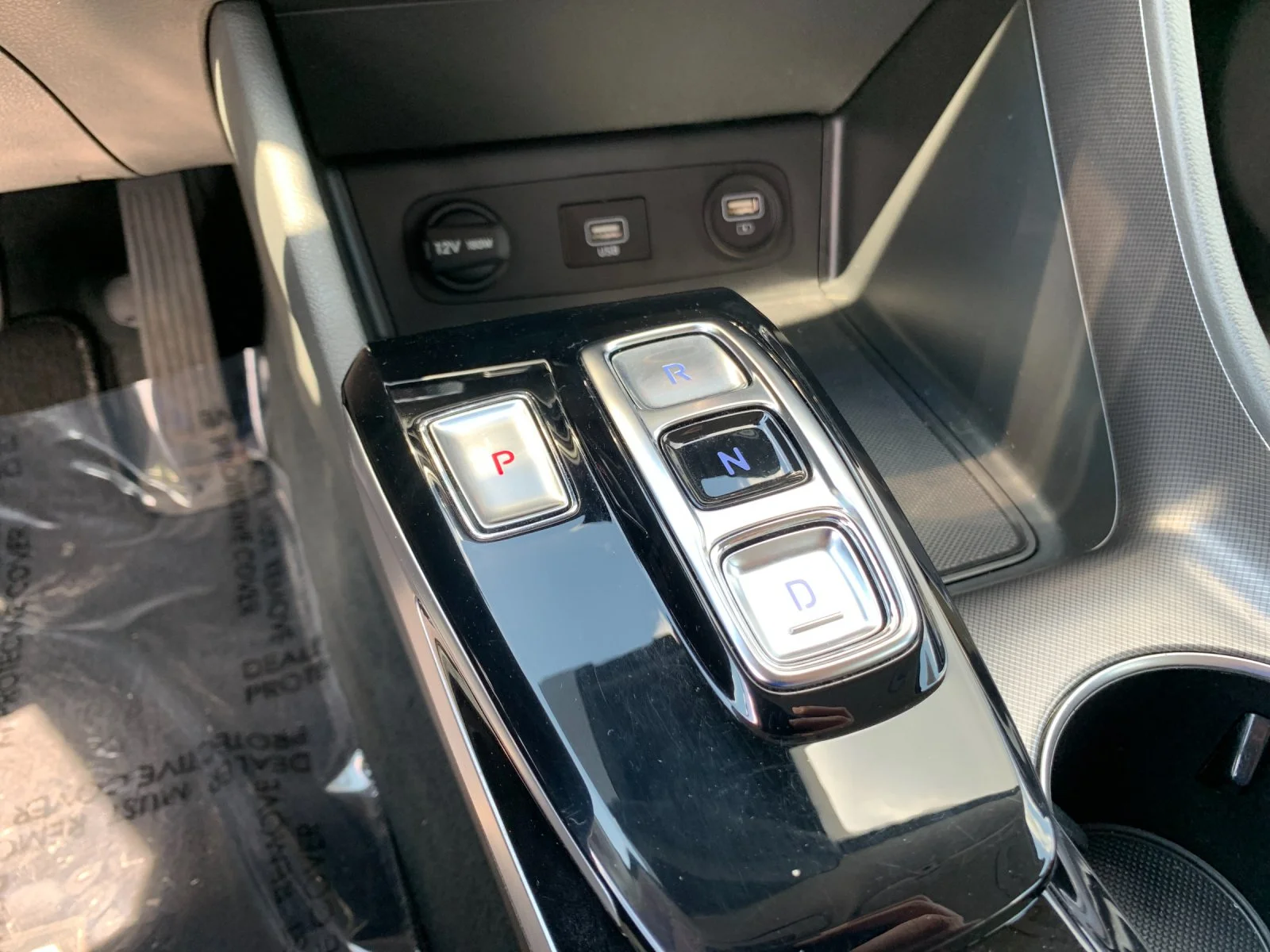Used 2023 Silver Hyundai SEL image 23