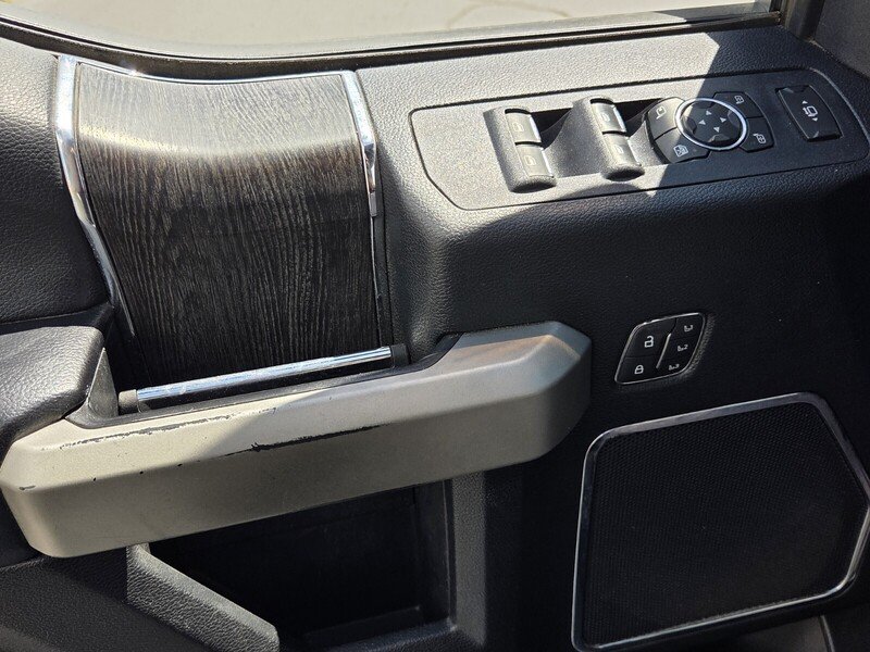 Used 2021 Gray Ford Lariat image 28