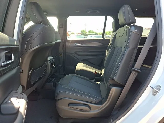 New 2026 White Jeep Laredo image 9