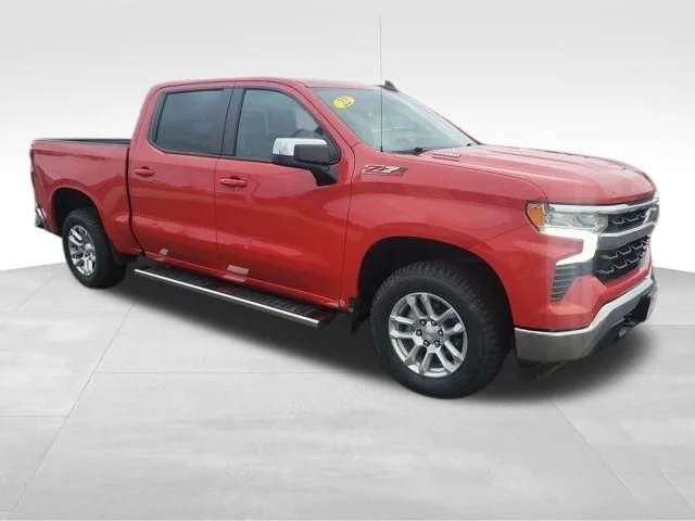 Used 2022 Red Hot Chevrolet LT image 8