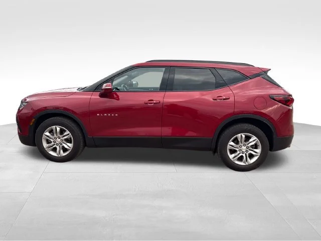 Used 2020 CAJUN RED TINTCOAT Chevrolet LT image 2