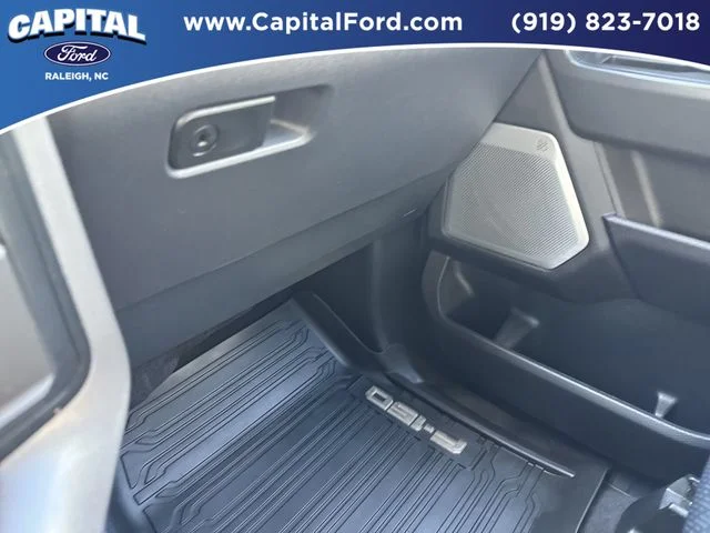 Used 2024 Black Ford Lariat image 28