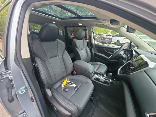 Used 2025 Silver Subaru Limited image 27