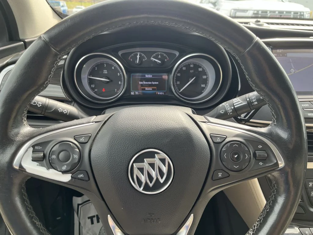 Used 2020 Brown Buick Essence image 14