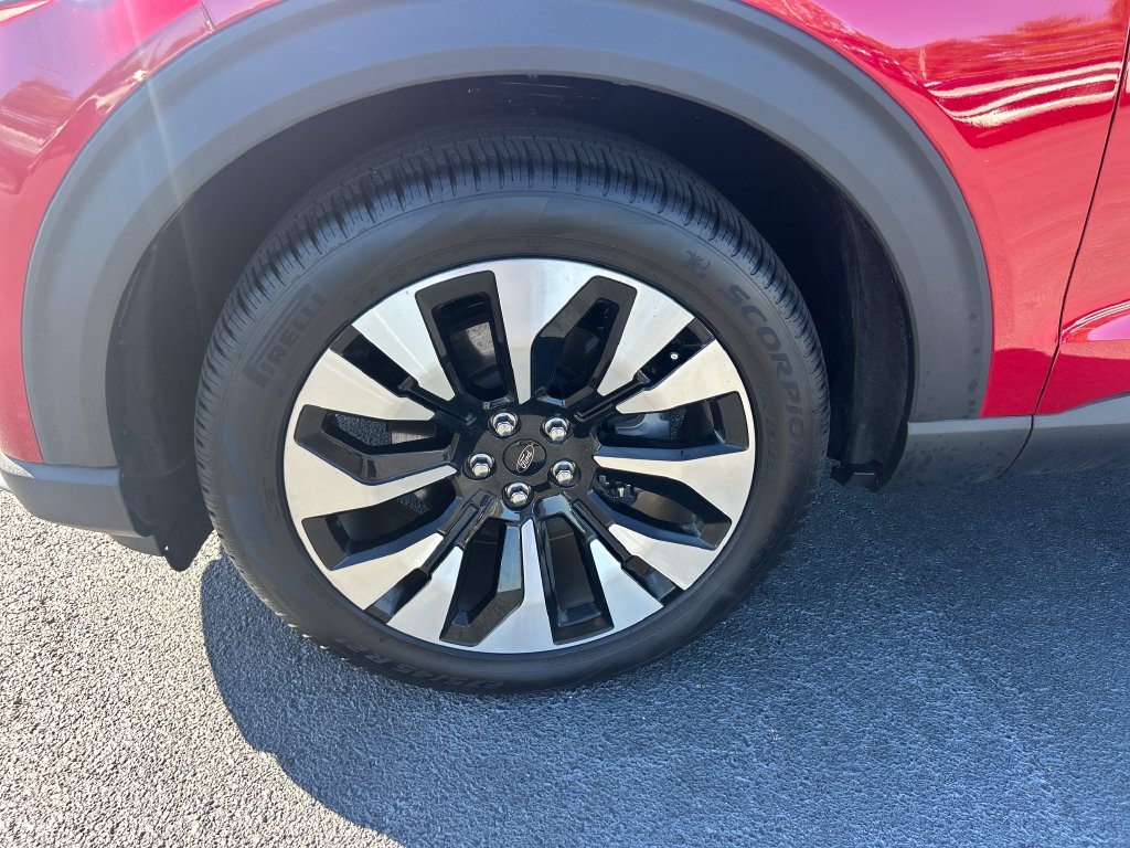 Used 2026 Red Ford Platinum image 10