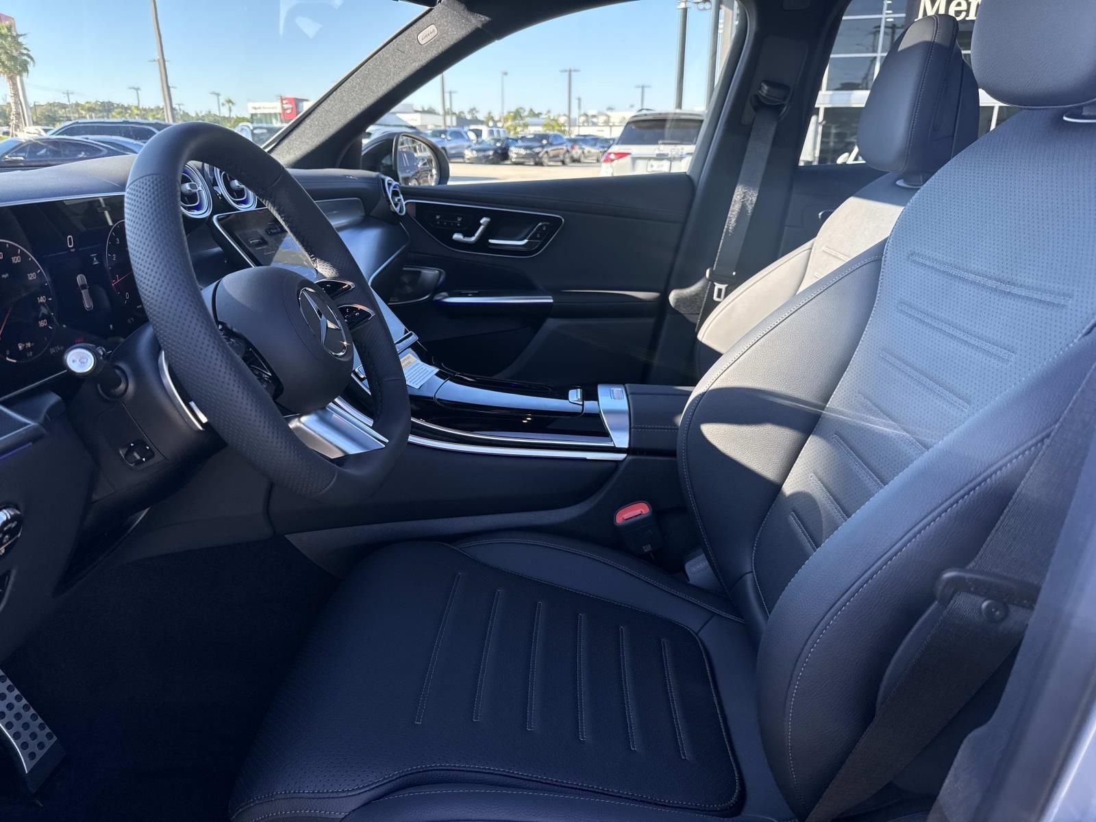 2026 Mercedes-Benz GLC Base - Photo 8