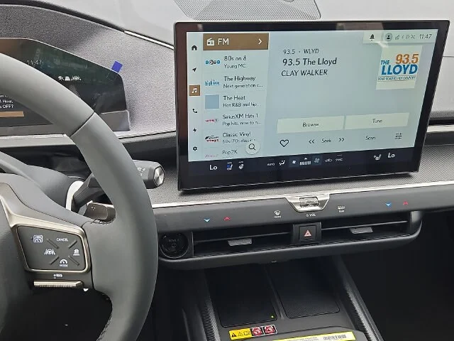 New 2026 Iridium Lexus PREMIUM image 15