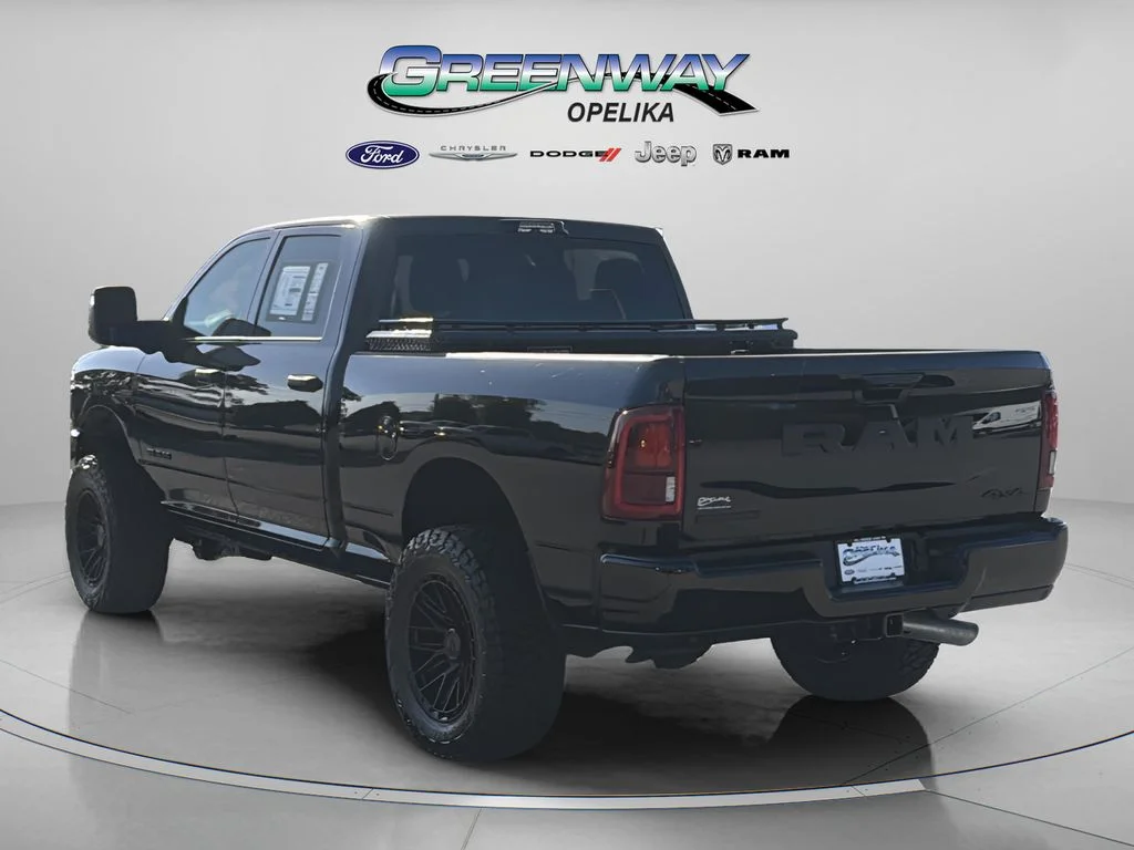 New 2025 Diamond Black Crystal Pearlcoat RAM Big Horn image 9