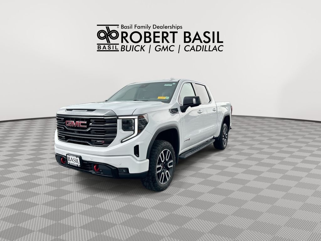 Used 2023 White GMC AT4 image 4