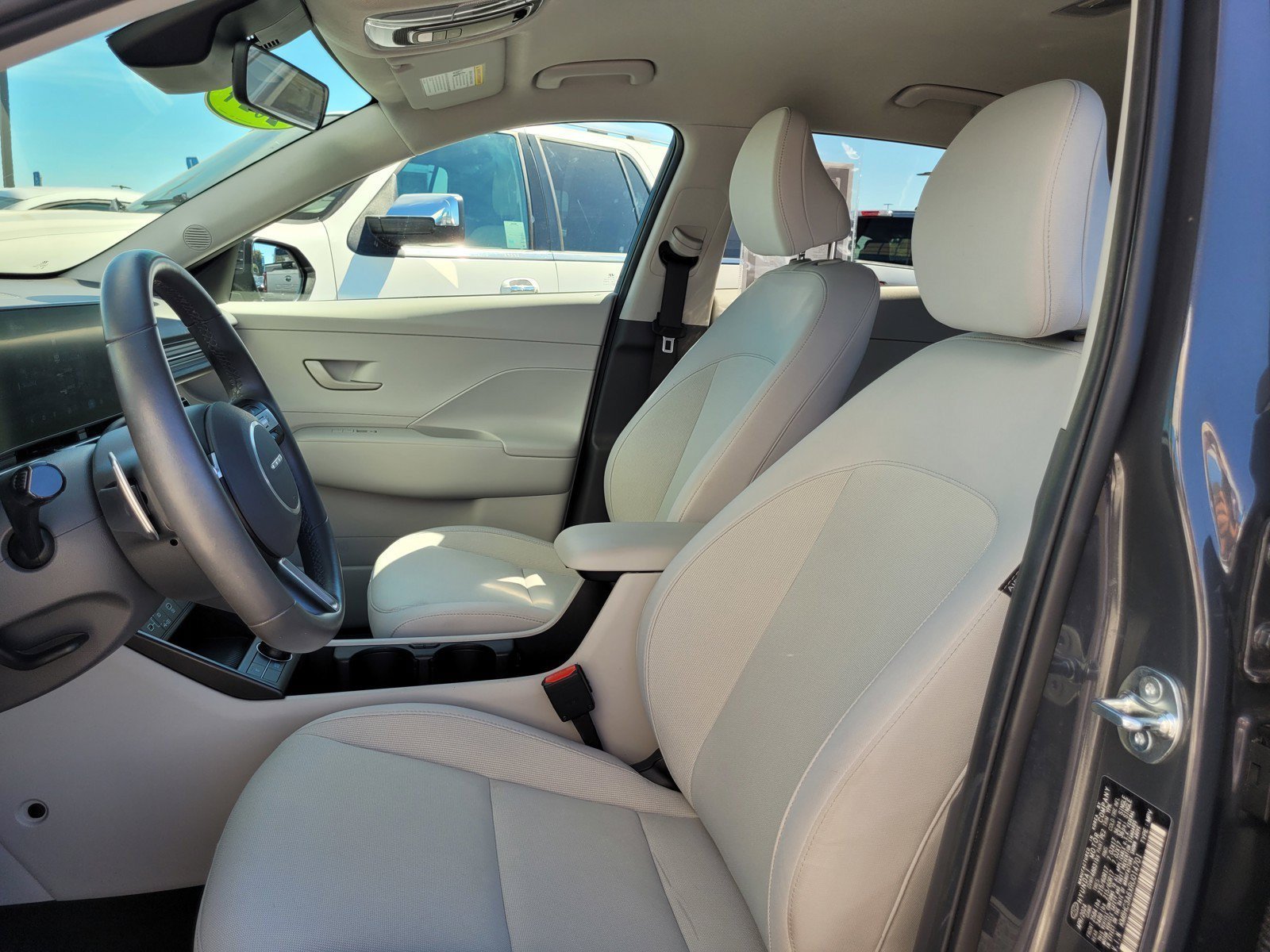 Used 2024 Gray Hyundai SEL image 11