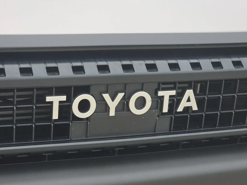 Certified Used 2025  Toyota 1958 image 32