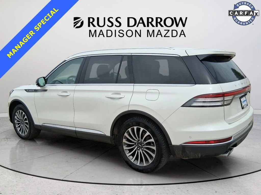 Used 2020 White Lincoln Reserve image 3