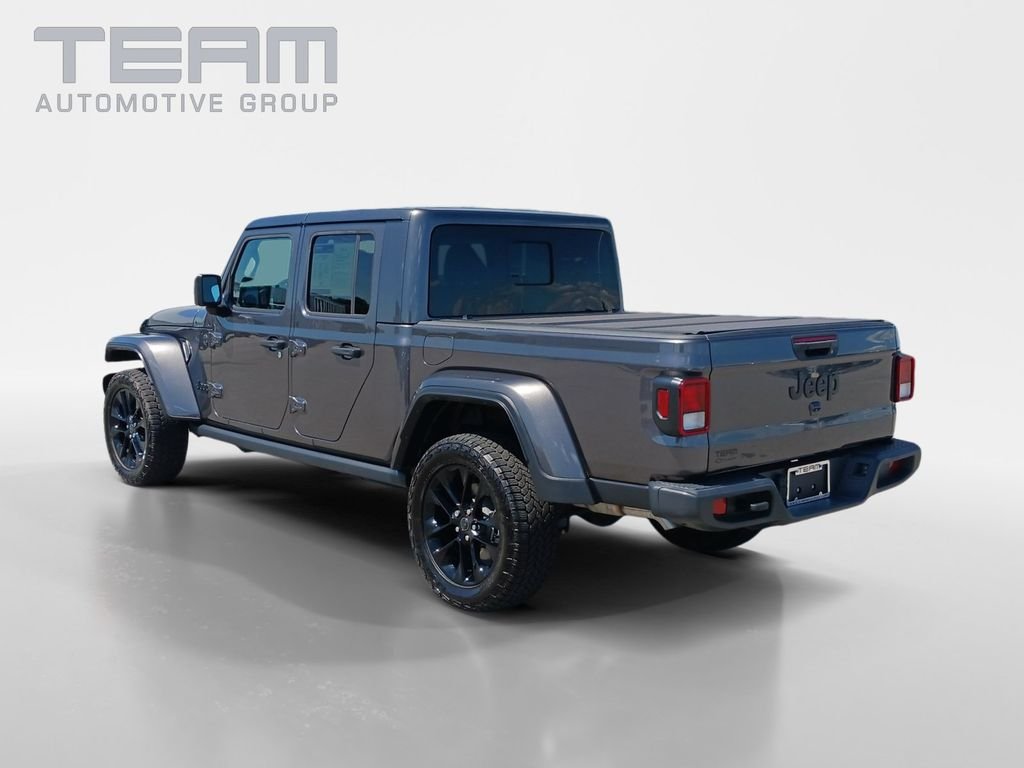 Used 2025 Gray Jeep Nighthawk image 5