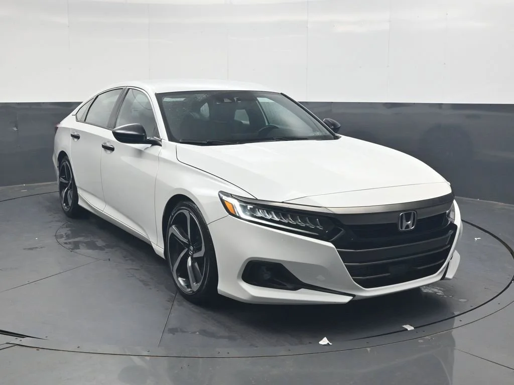 1HGCV1F35NA103522