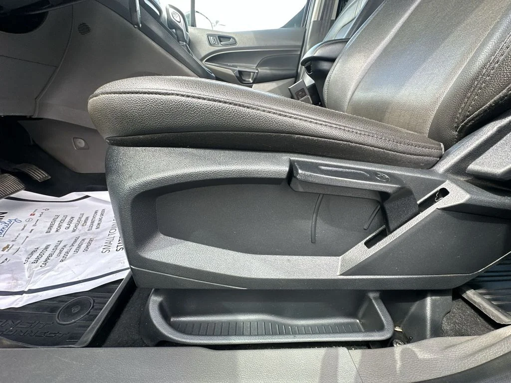 Used 2022 Black Ford XL image 18