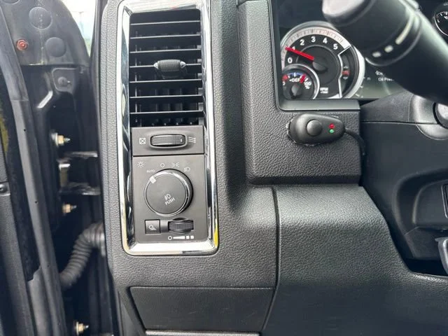 Used 2015 Black Clearcoat Ram Laramie image 26