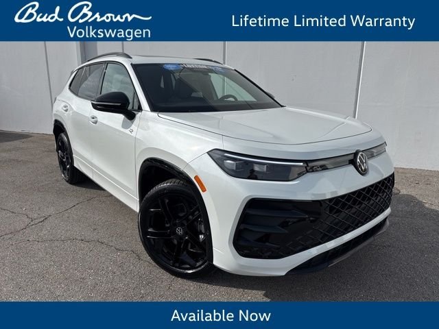 2026 Volkswagen Tiguan Comfortline R-Line Black