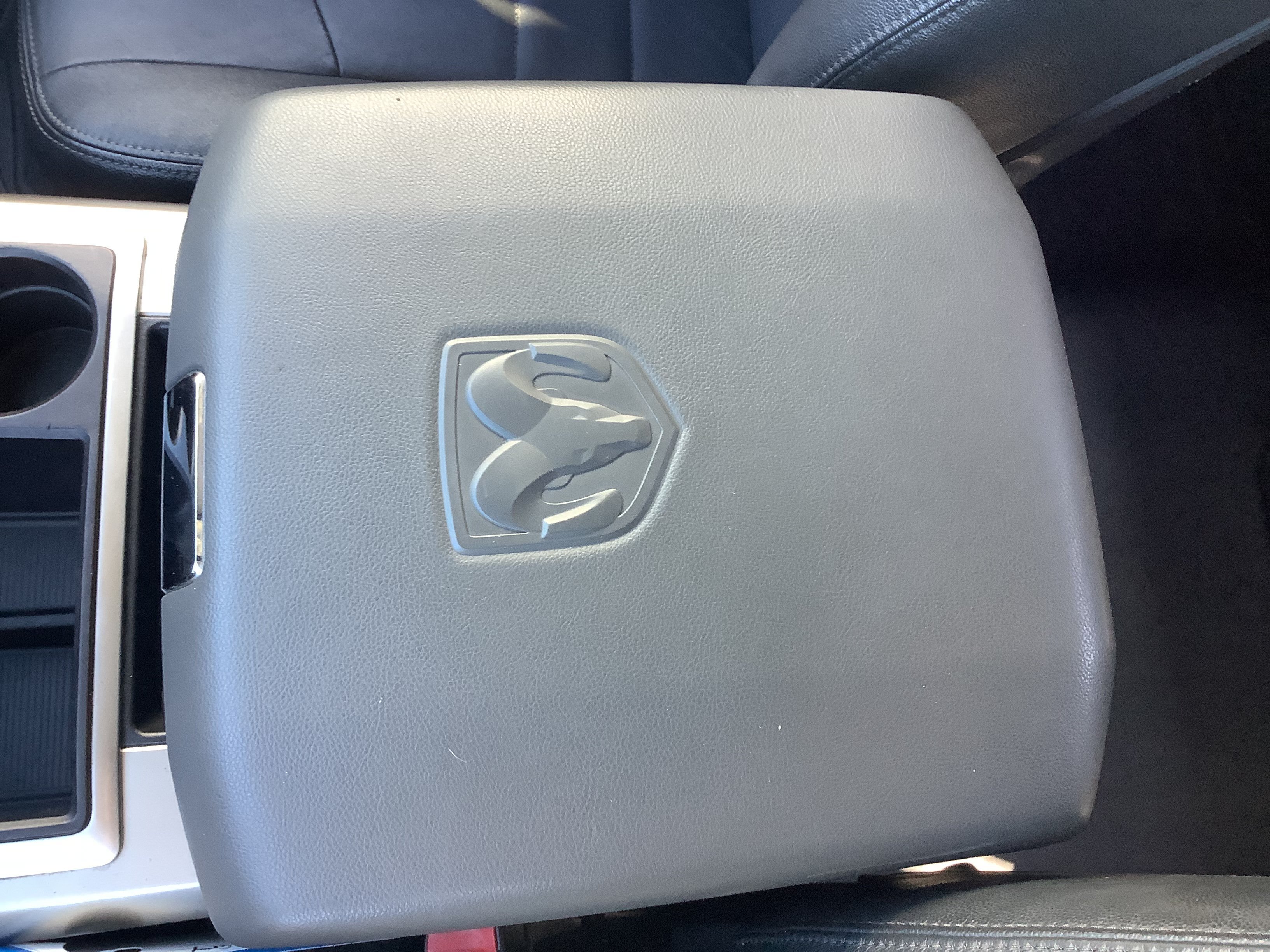 Used 2014 Gray Ram Big Horn image 12