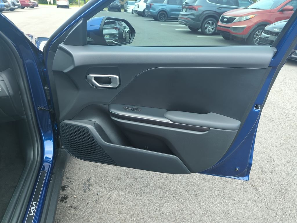 New 2026 Deep Sea Blue Kia LXS image 32
