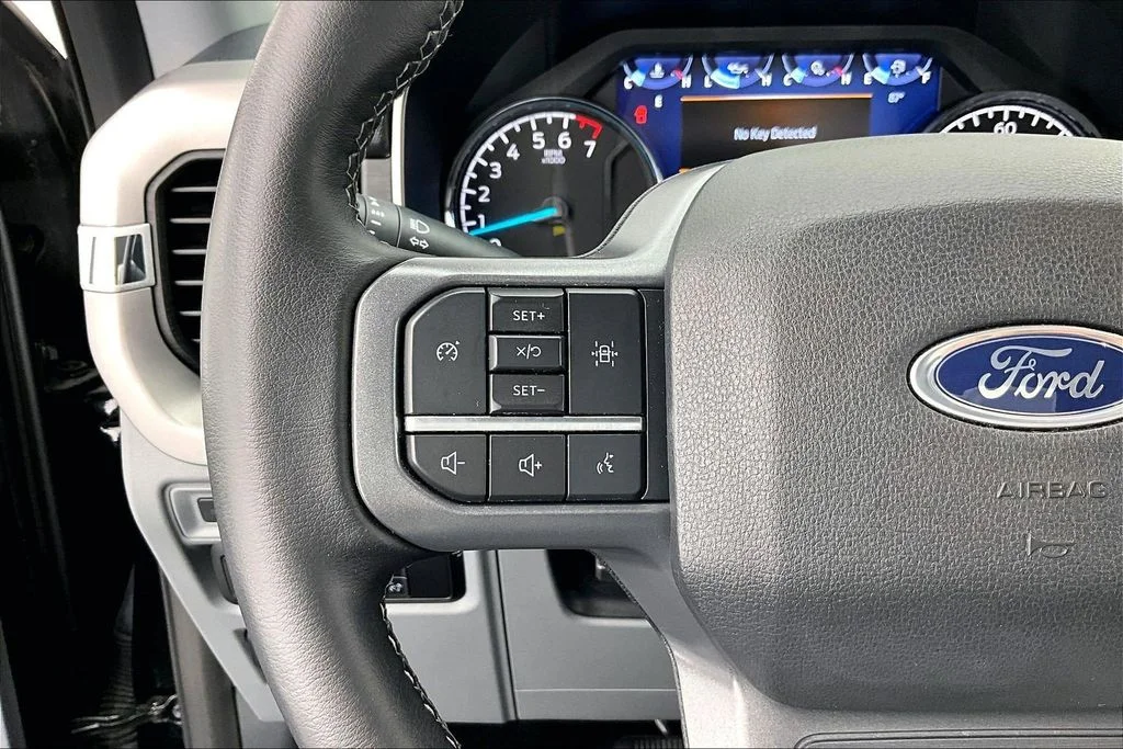 Certified Used 2023 Black Metallic Ford XLT image 19